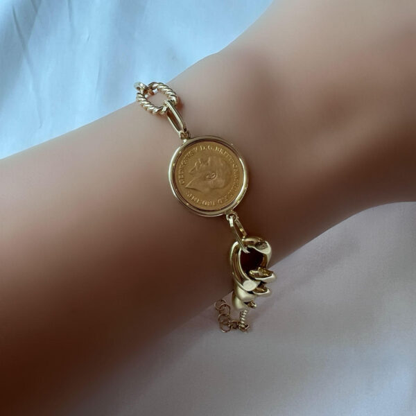 18 karat gold bracelet