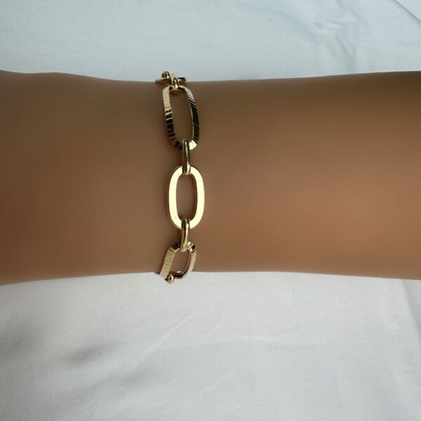 18 karat gold link bracelet